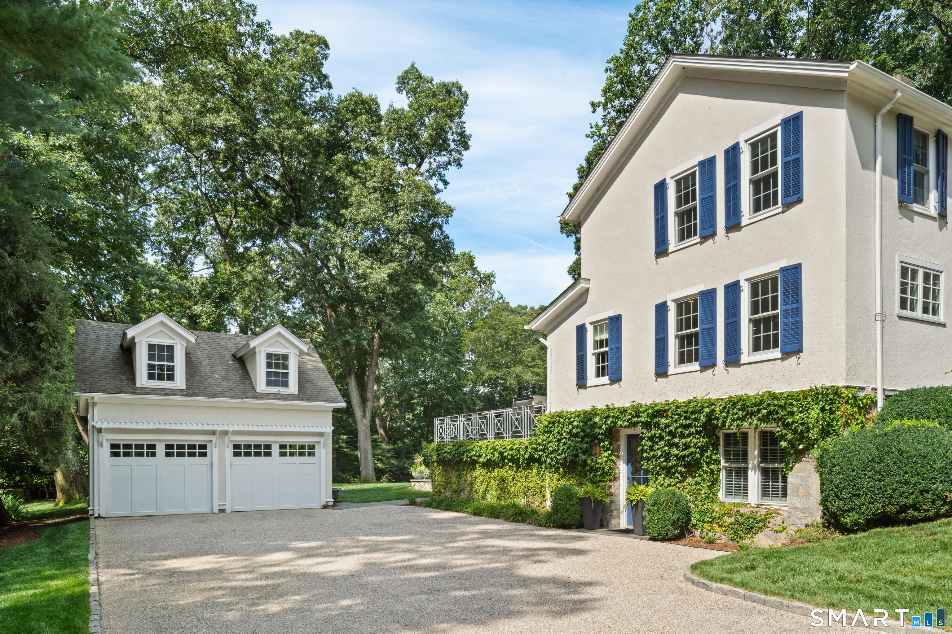 1123 Round Hill Road Fairfield CT 06824