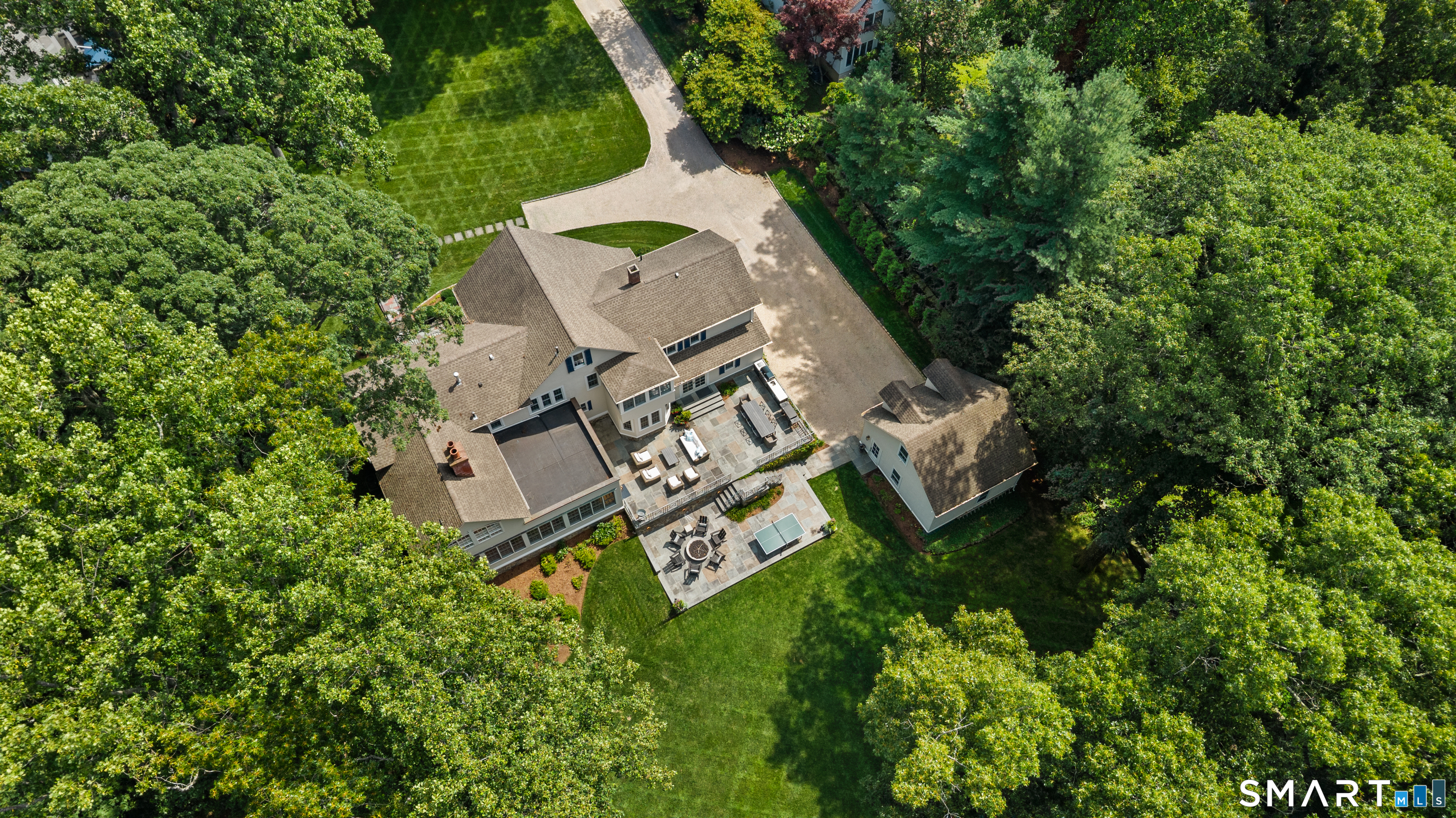 1123 Round Hill Road Fairfield CT 06824