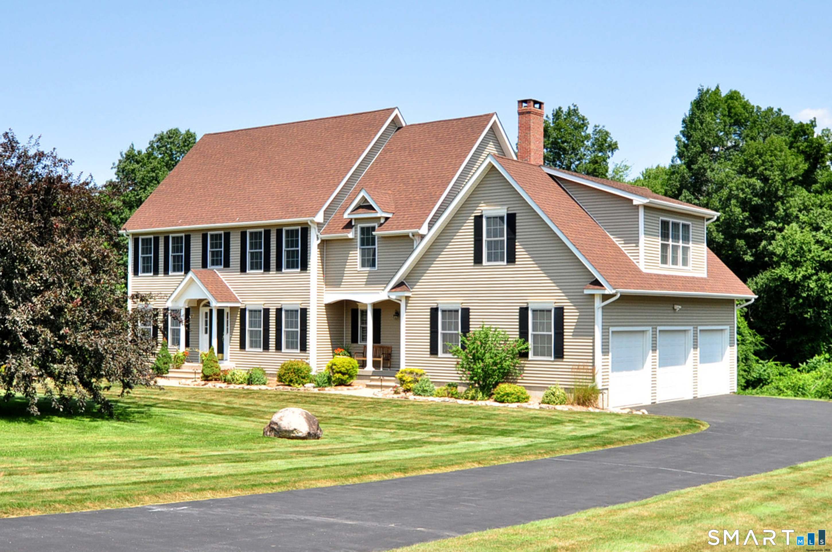 9 Appletree Lane Granby CT 06060
