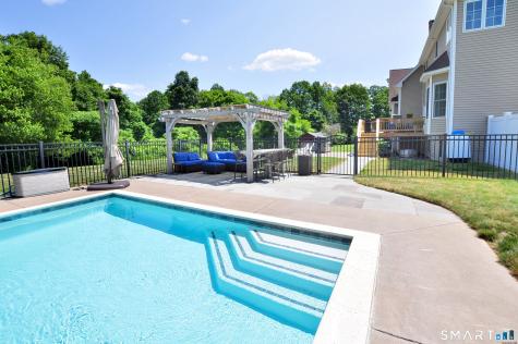 9 Appletree Lane Granby CT 06060