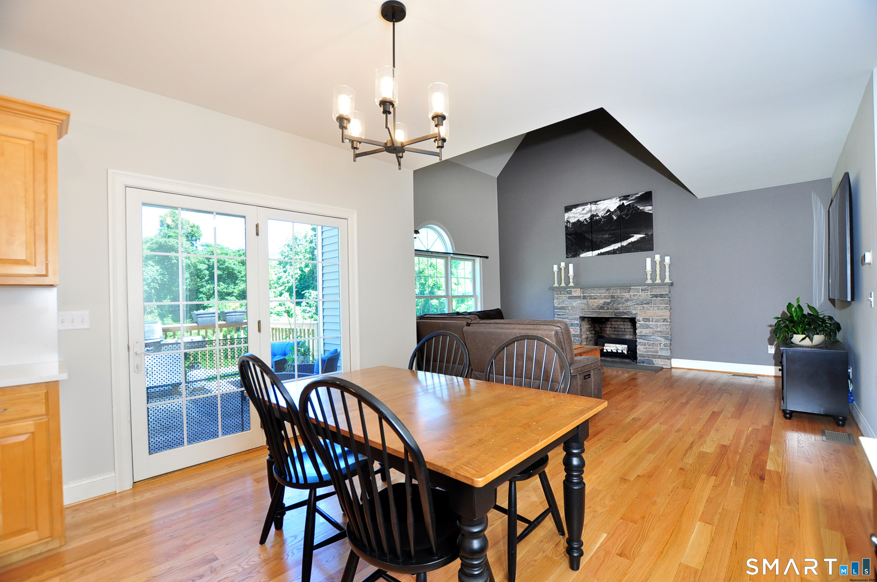 9 Appletree Lane Granby CT 06060