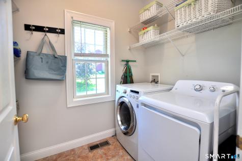 9 Appletree Lane Granby CT 06060