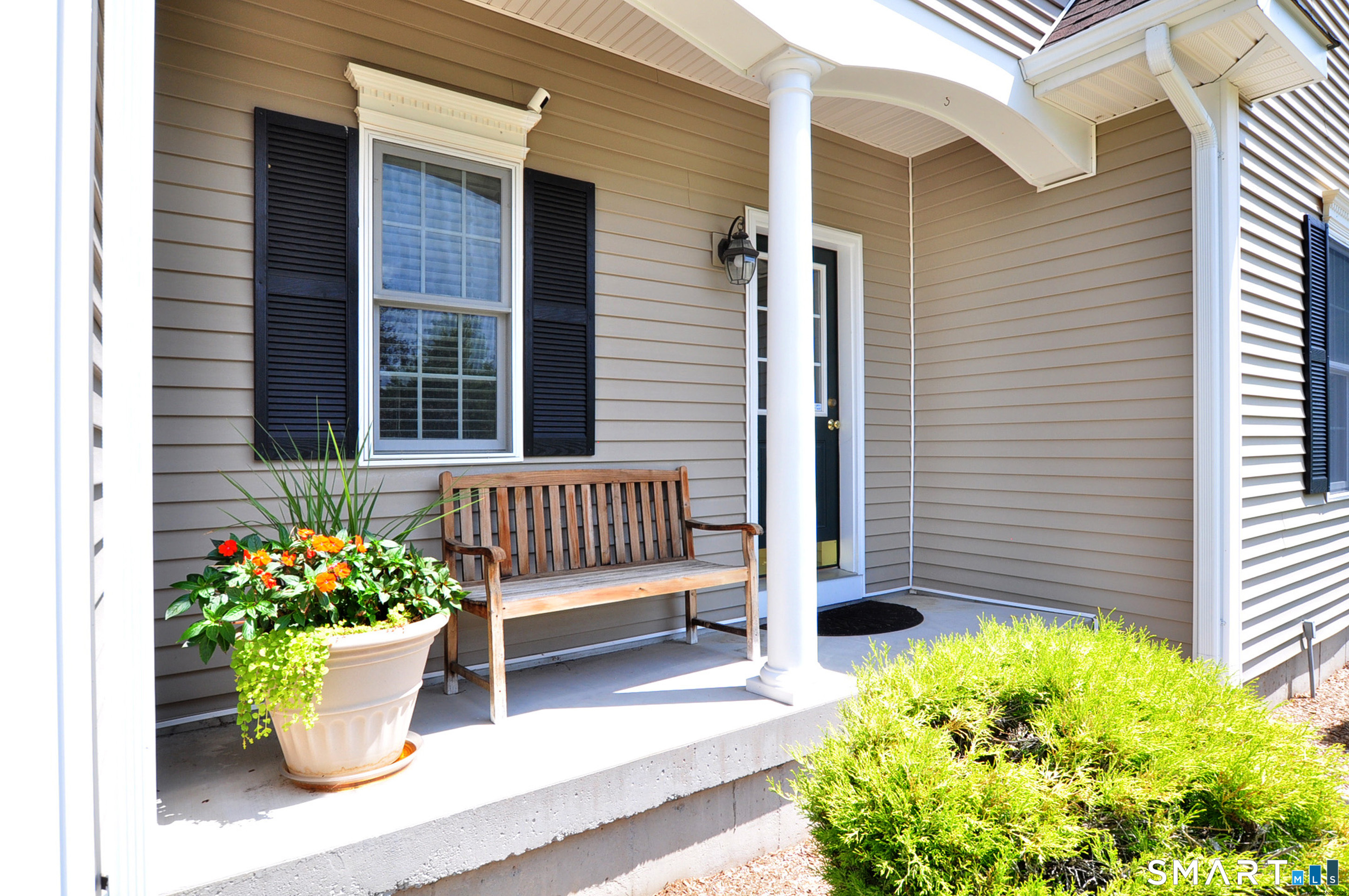 9 Appletree Lane Granby CT 06060