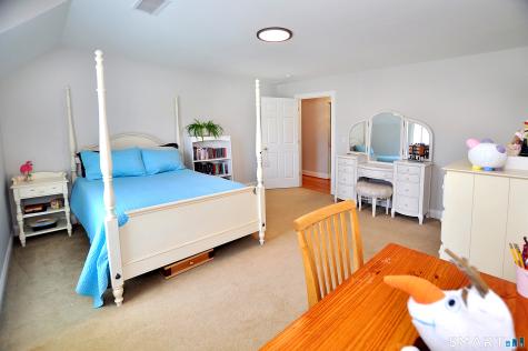 9 Appletree Lane Granby CT 06060