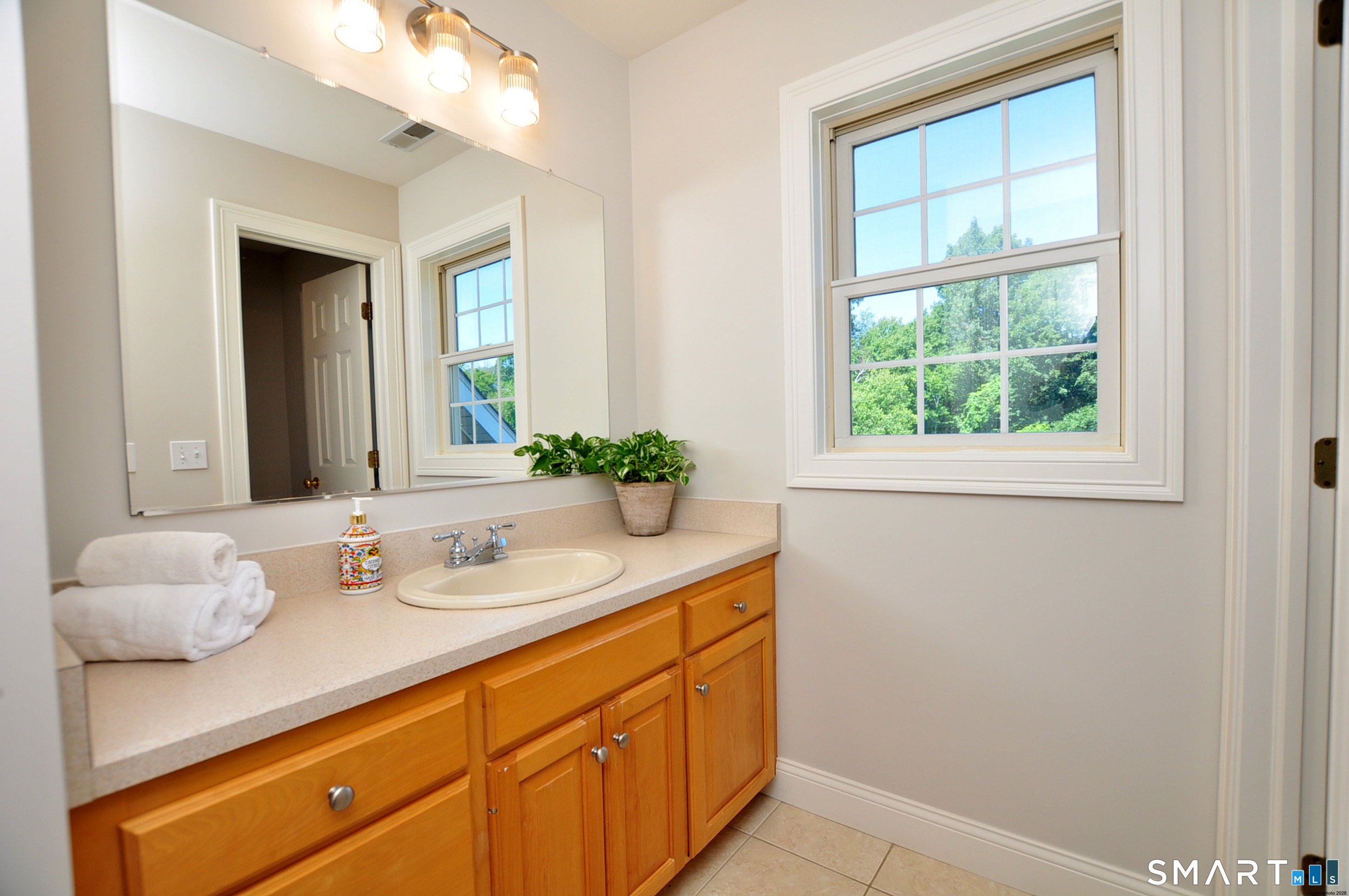 9 Appletree Lane Granby CT 06060