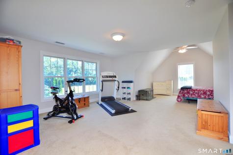 9 Appletree Lane Granby CT 06060