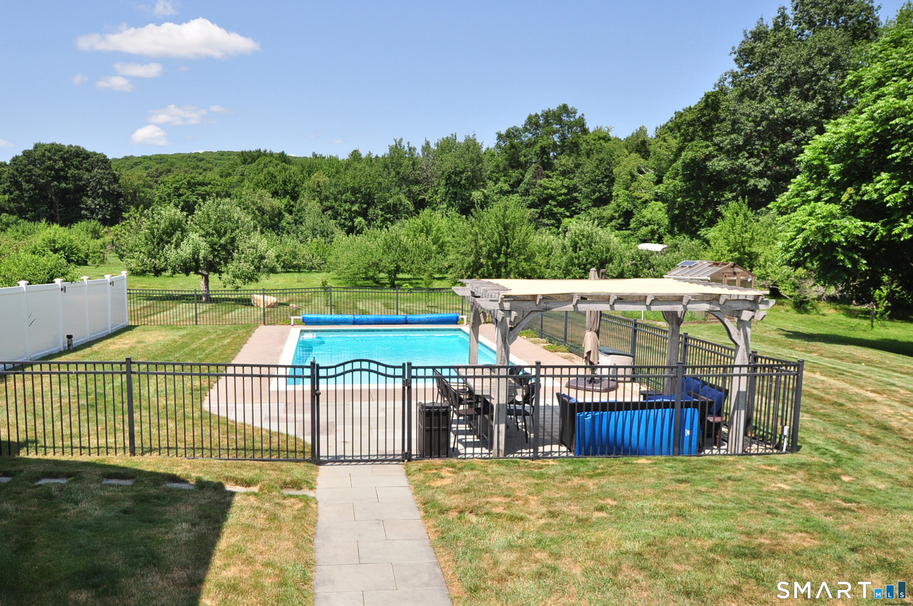 9 Appletree Lane Granby CT 06060