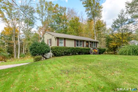 1629 Route 171 Woodstock CT 06282