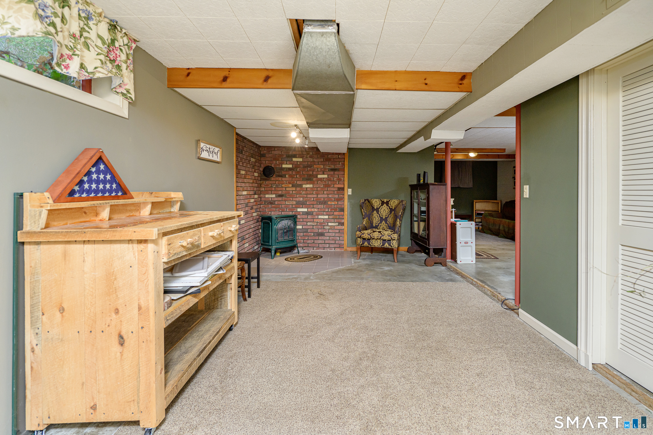 1629 Route 171 Woodstock CT 06282