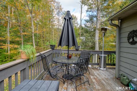 1629 Route 171 Woodstock CT 06282