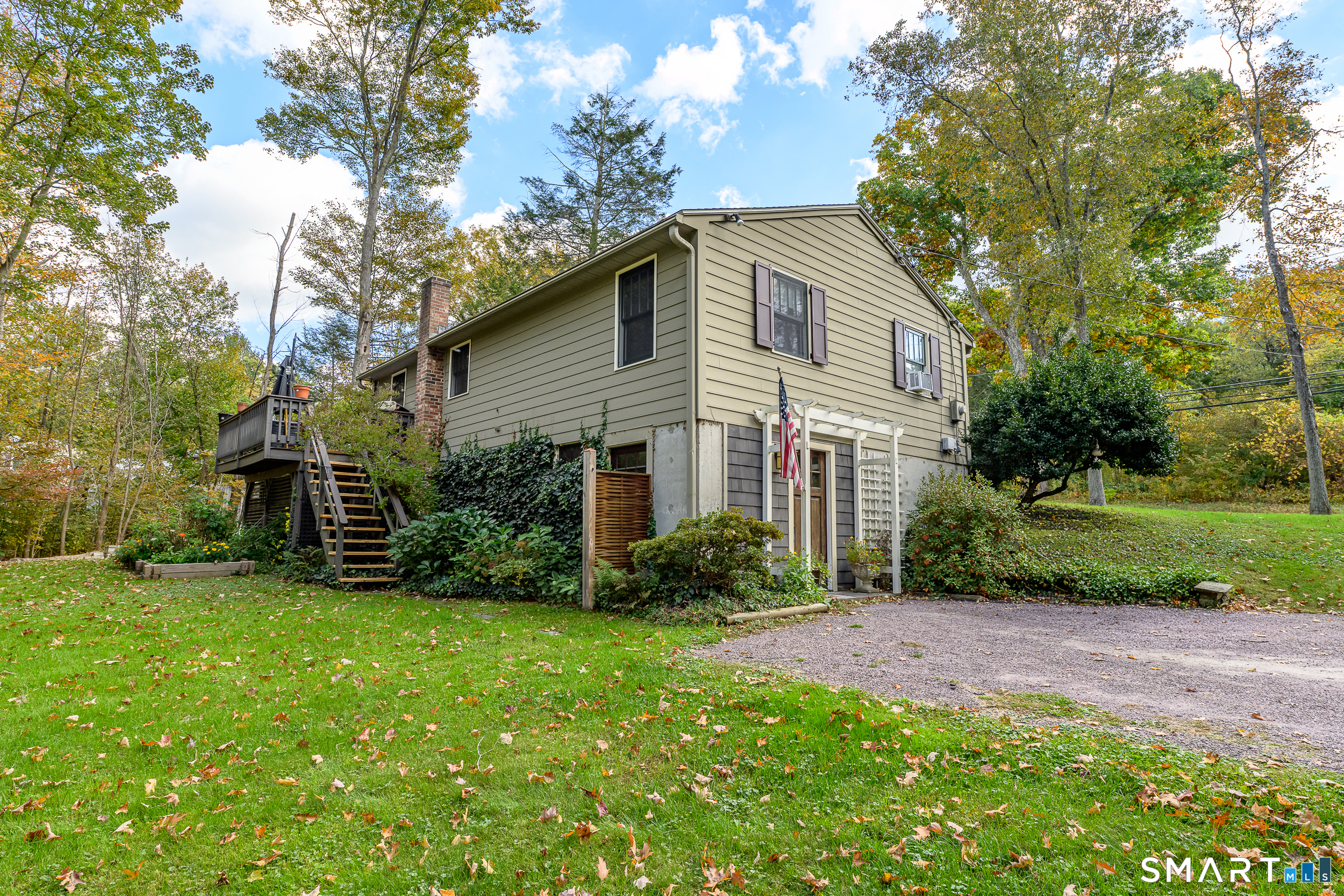 1629 Route 171 Woodstock CT 06282