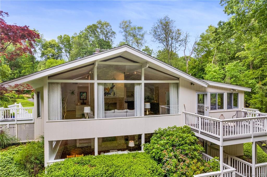 101 Juniper Road New Canaan CT 06840