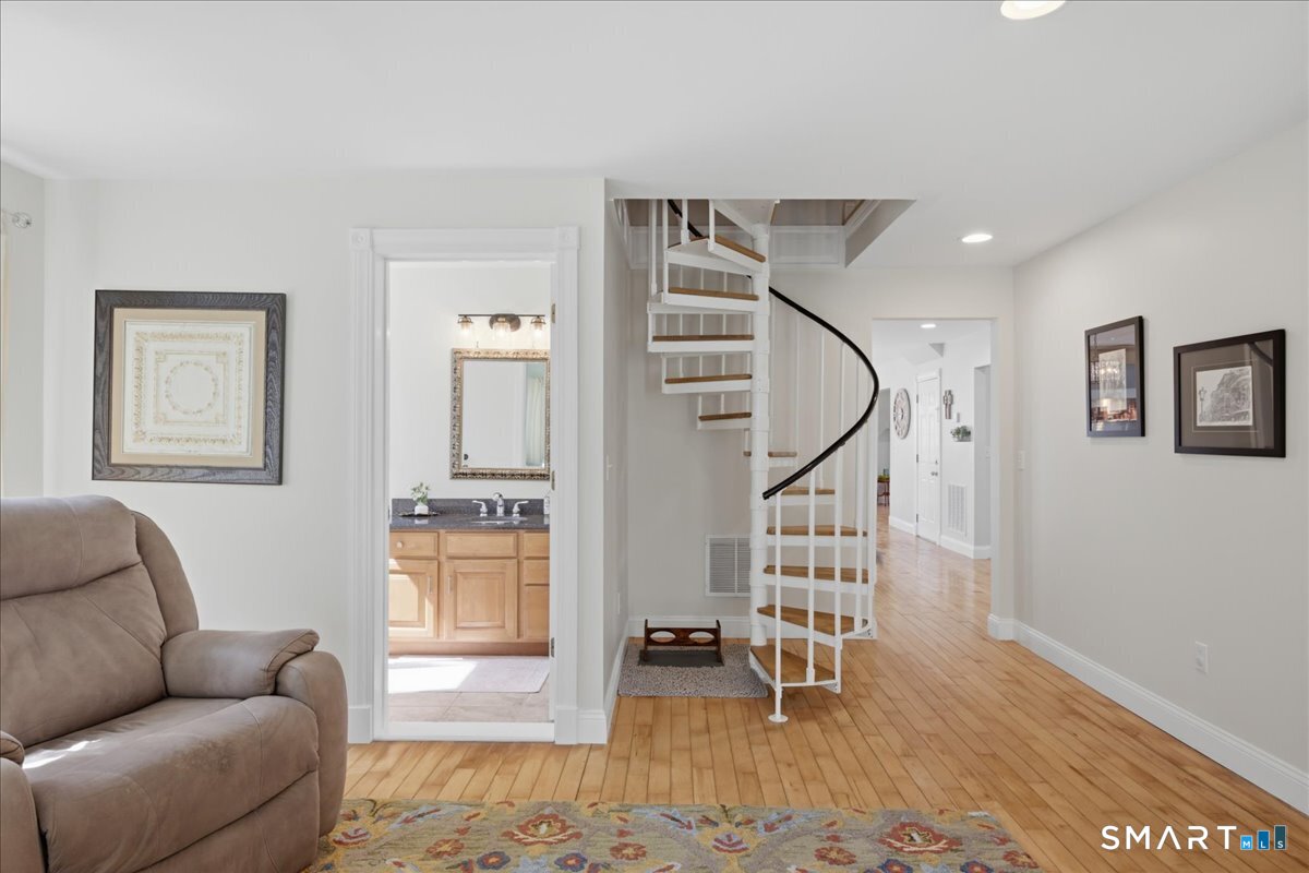 57 Forsyth Road Salem CT 06420