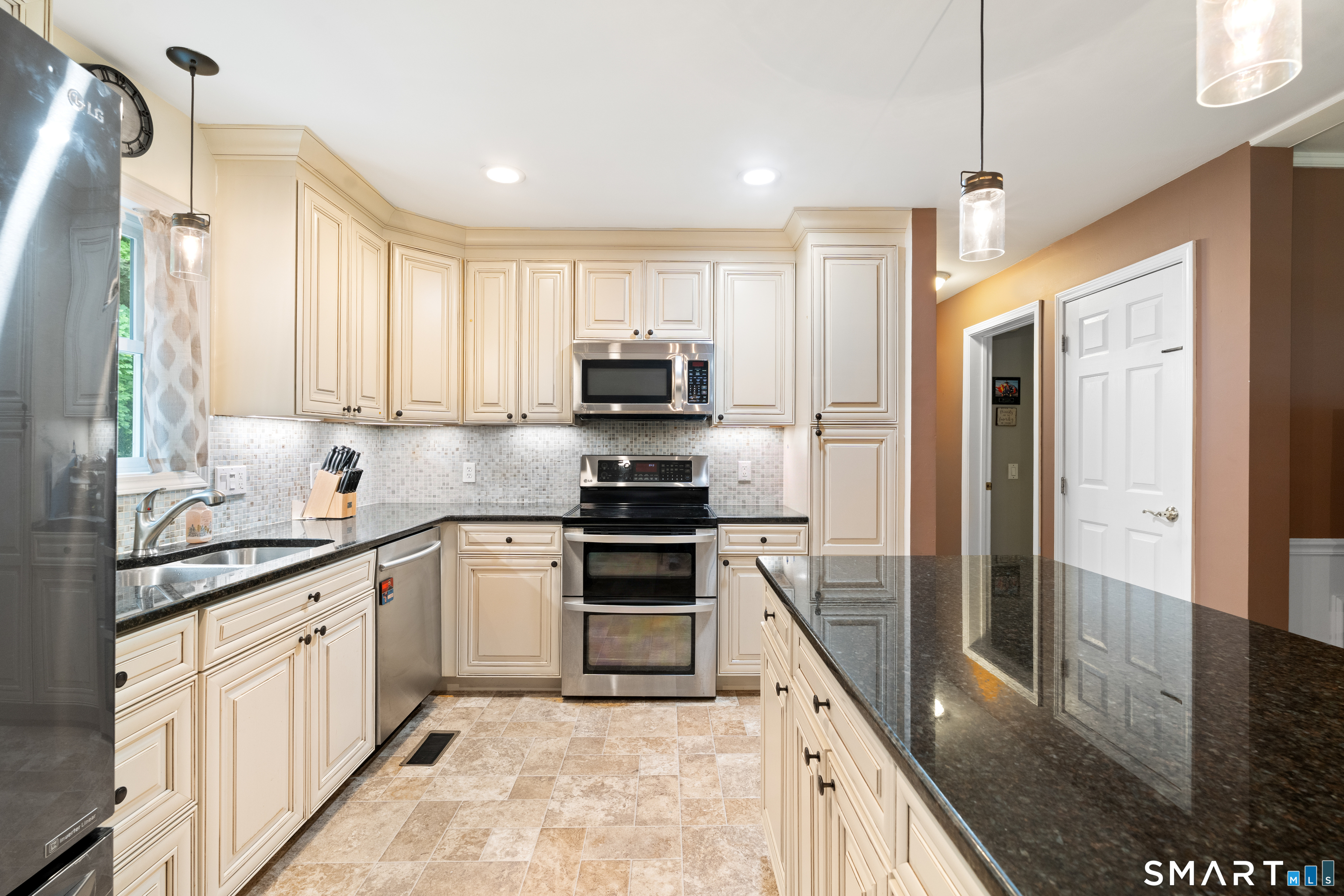 25 Cook Road Tolland CT 06084