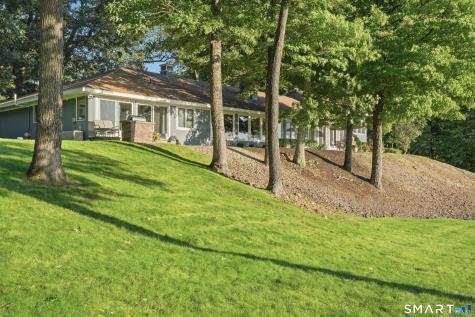 55 Montevideo Road Avon CT 06001