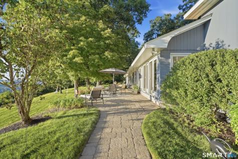 55 Montevideo Road Avon CT 06001