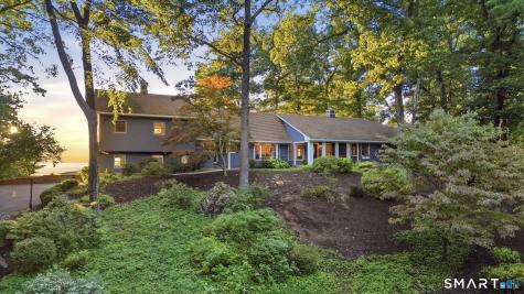 55 Montevideo Road Avon CT 06001