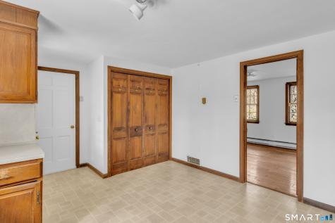 94 Quonnipaug Hill Road Guilford CT 06437