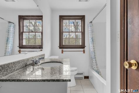94 Quonnipaug Hill Road Guilford CT 06437