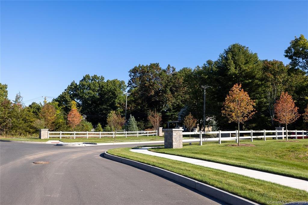 Oakwood Circle Plainville CT 06062