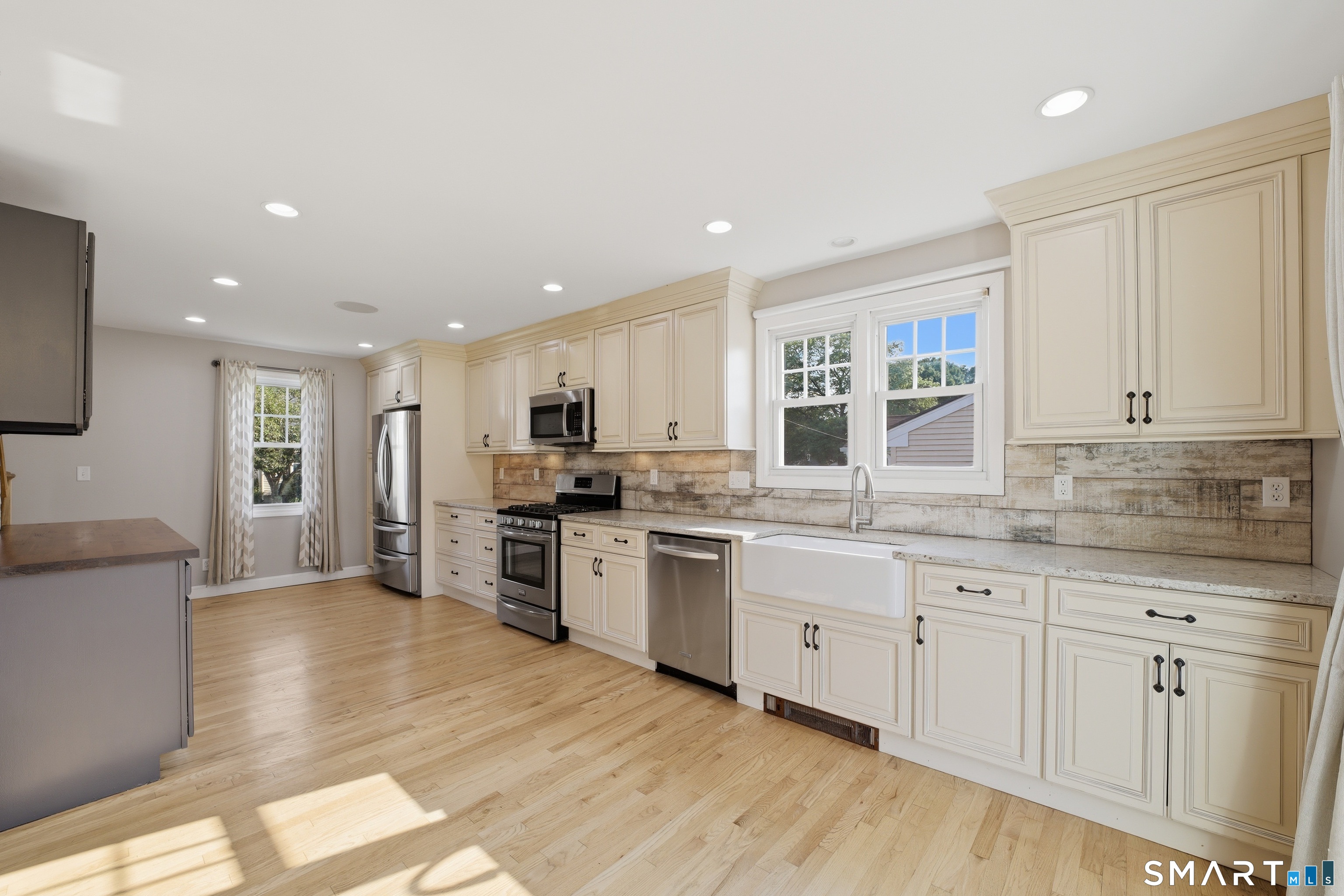 168 Kenwood Avenue Stratford CT 06614