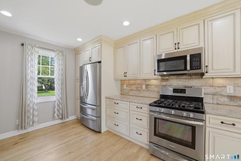 168 Kenwood Avenue Stratford CT 06614