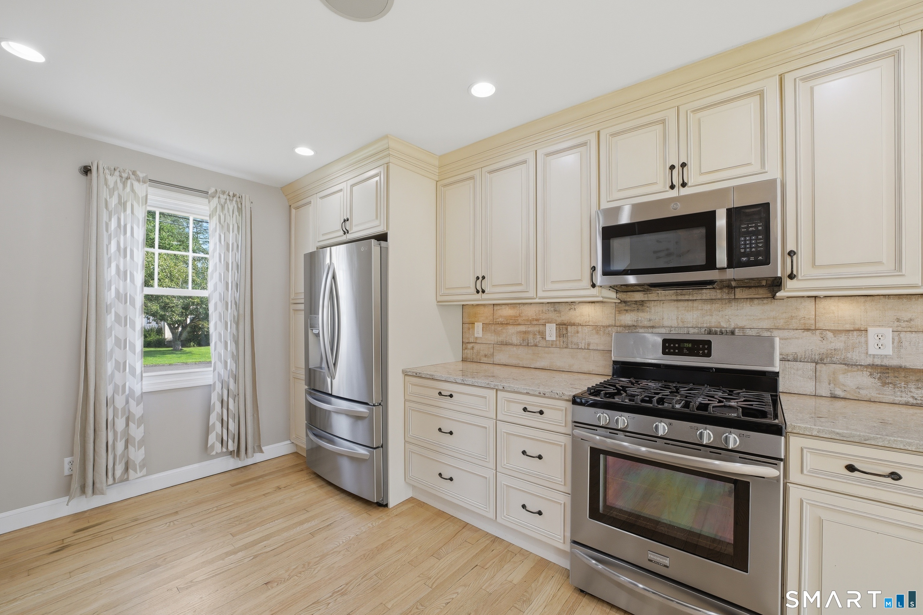 168 Kenwood Avenue Stratford CT 06614