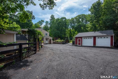 40 Seckar Road Willington CT 06279