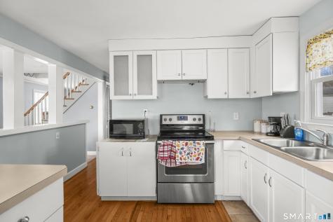 42 Westerleigh Road New Haven CT 06511