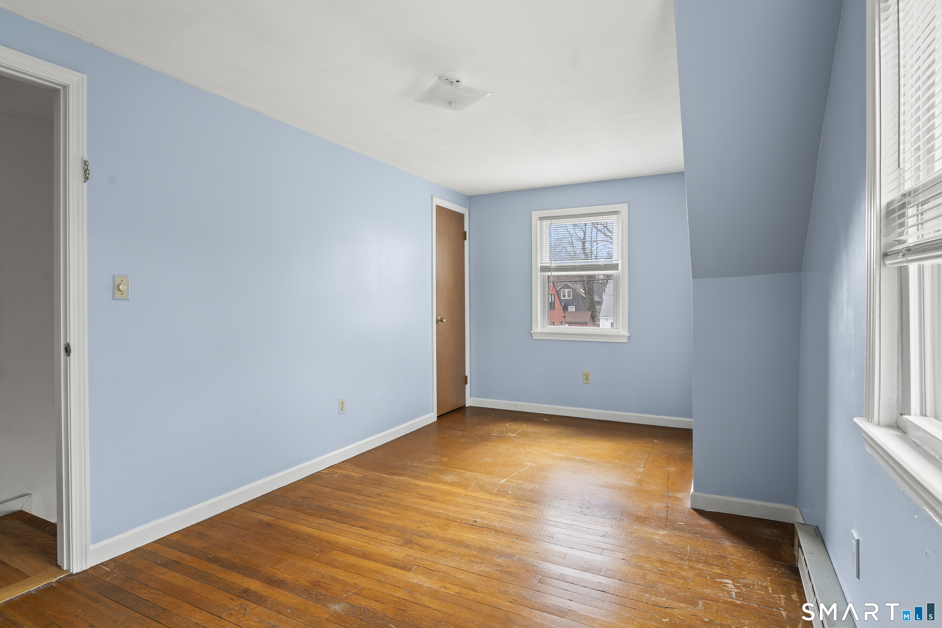 42 Westerleigh Road New Haven CT 06511