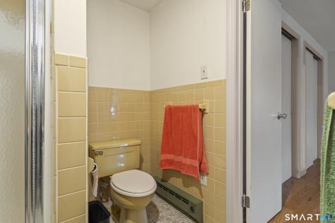 42 Westerleigh Road New Haven CT 06511