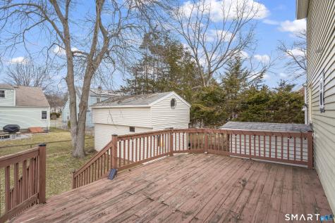 42 Westerleigh Road New Haven CT 06511