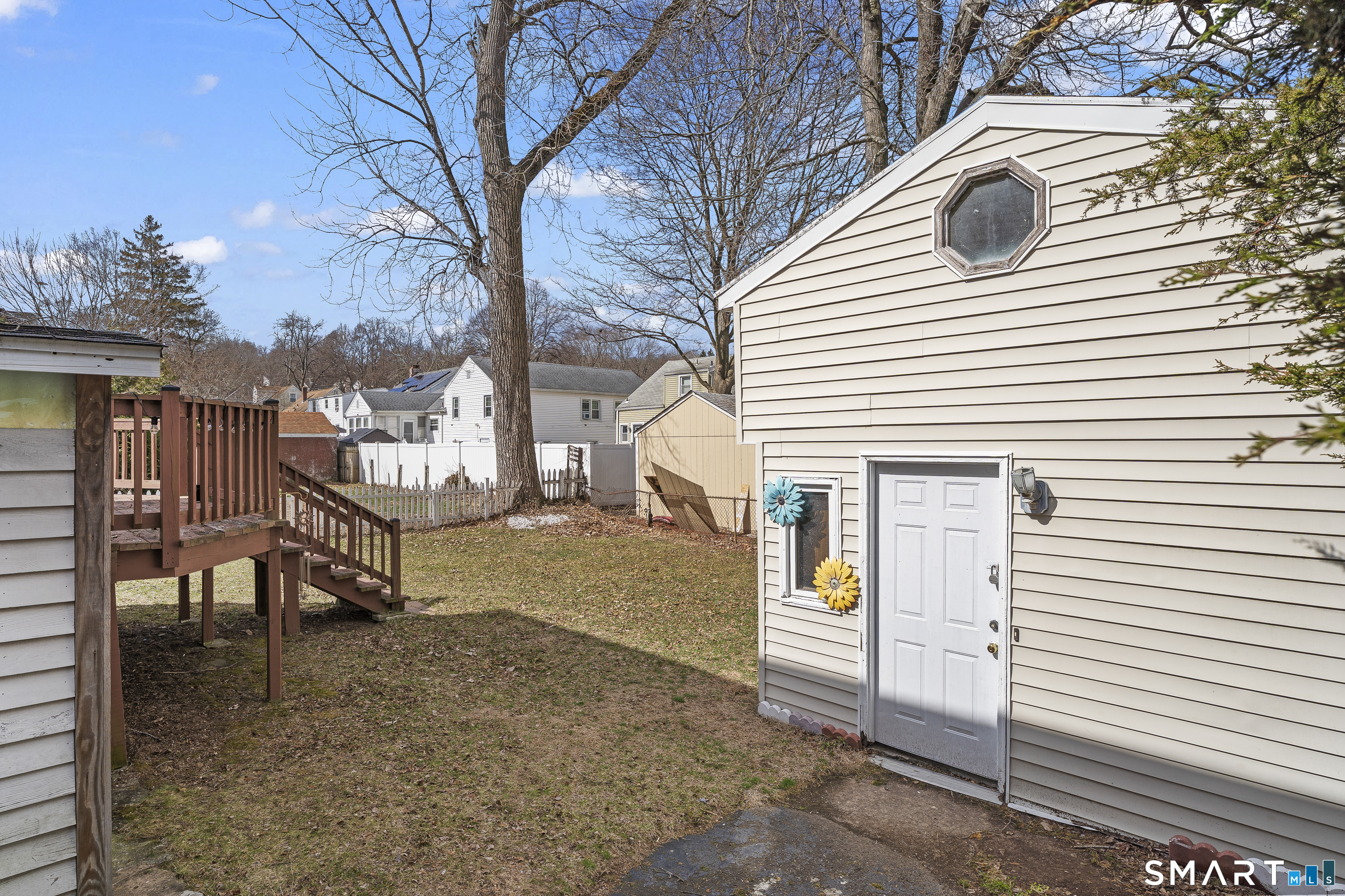 42 Westerleigh Road New Haven CT 06511