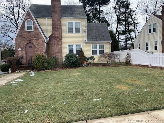 215 Warrenton Avenue West Hartford CT 06119