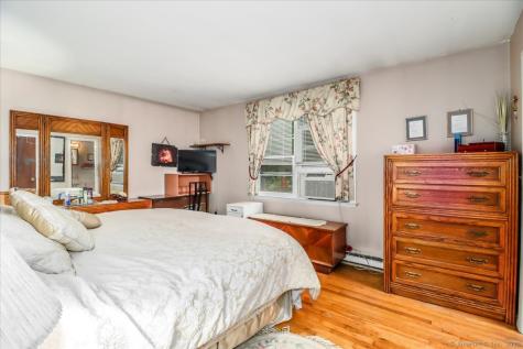 68 Connelly Road New Milford CT 06776