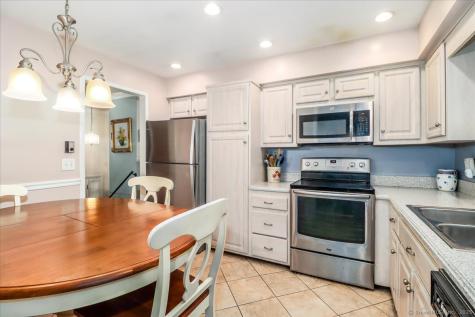 68 Connelly Road New Milford CT 06776