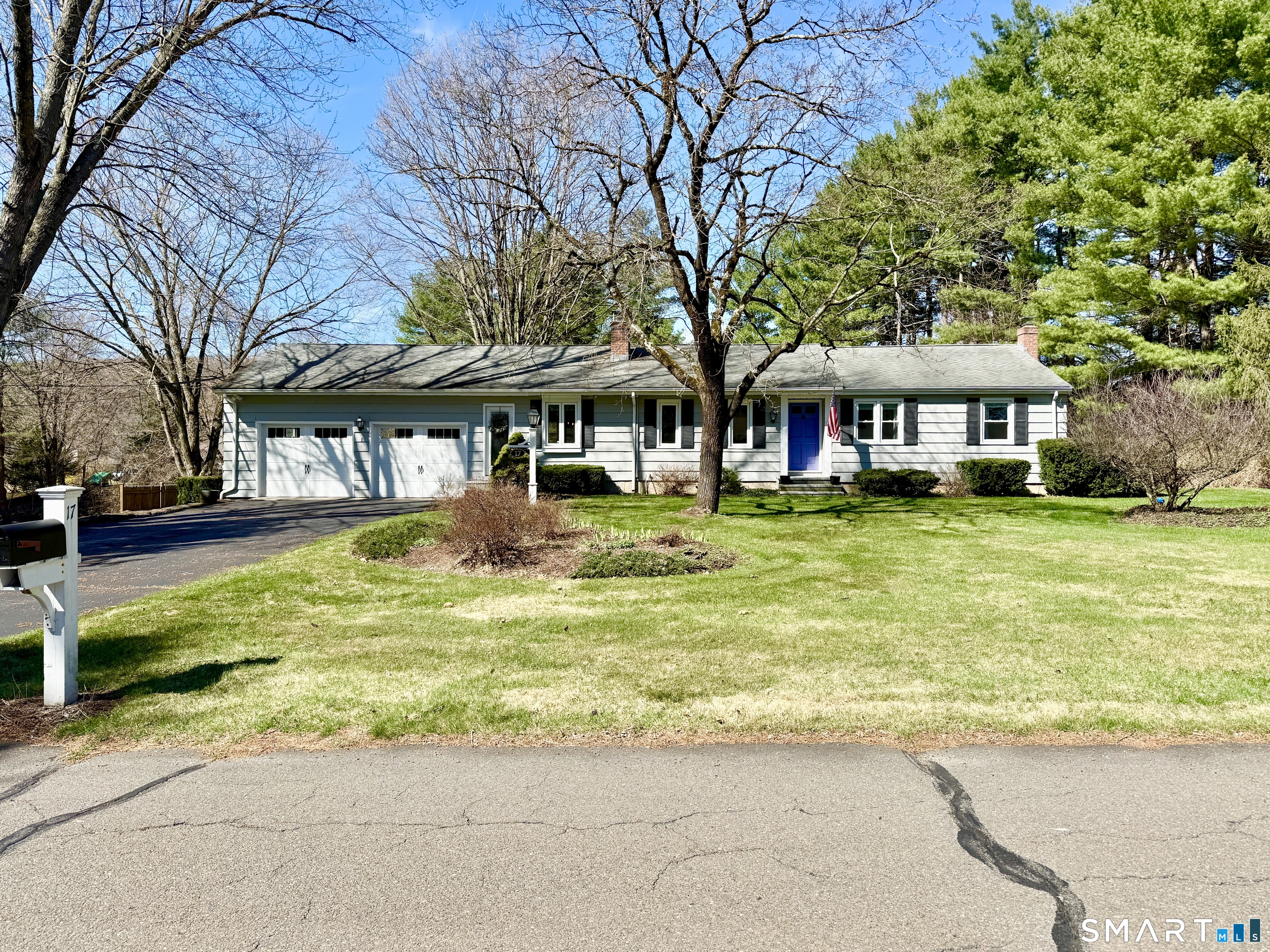 17 Sunnybrook Drive Avon CT 06001