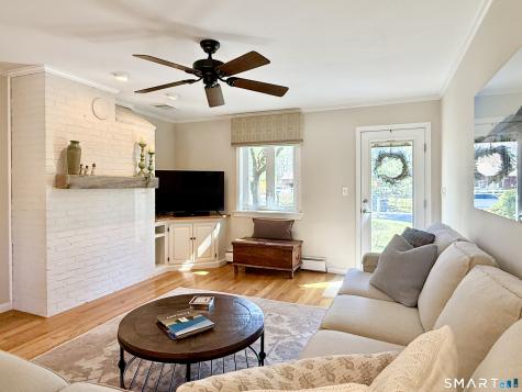 17 Sunnybrook Drive Avon CT 06001