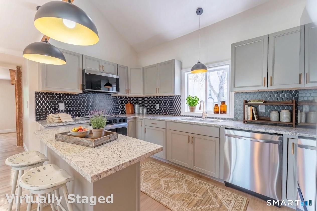 369 Thompson Road Thompson CT 06277