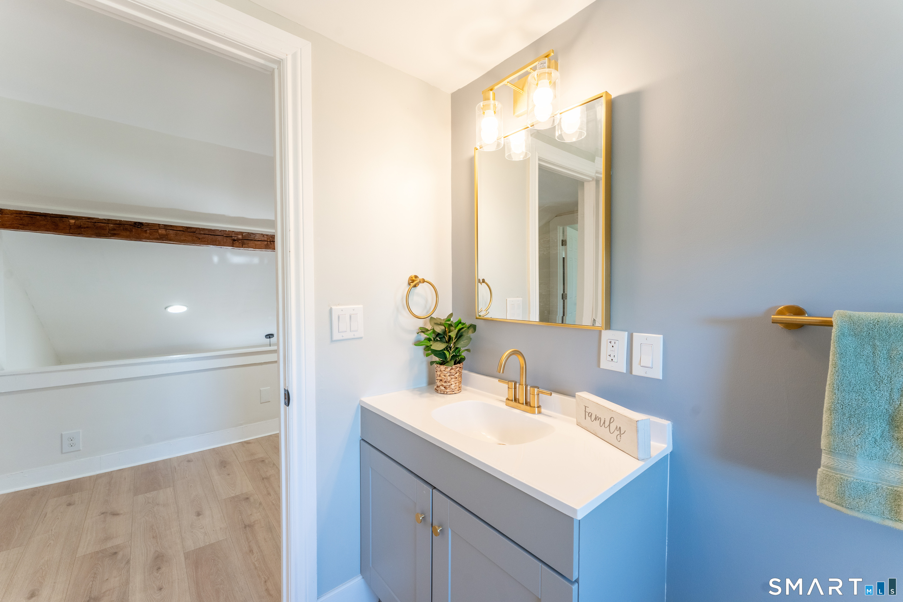 369 Thompson Road Thompson CT 06277