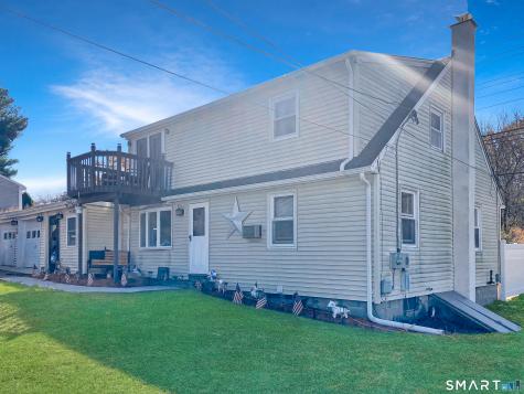 6 Schwartz Road Bozrah CT 06334