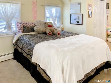 6 Schwartz Road Bozrah CT 06334
