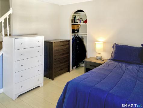 6 Schwartz Road Bozrah CT 06334