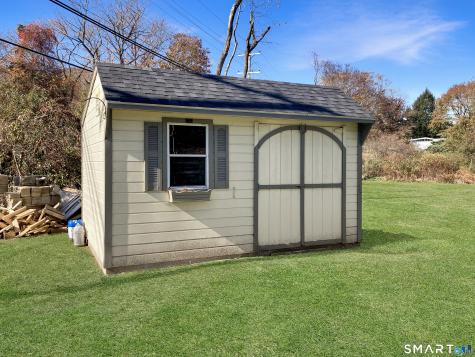 6 Schwartz Road Bozrah CT 06334