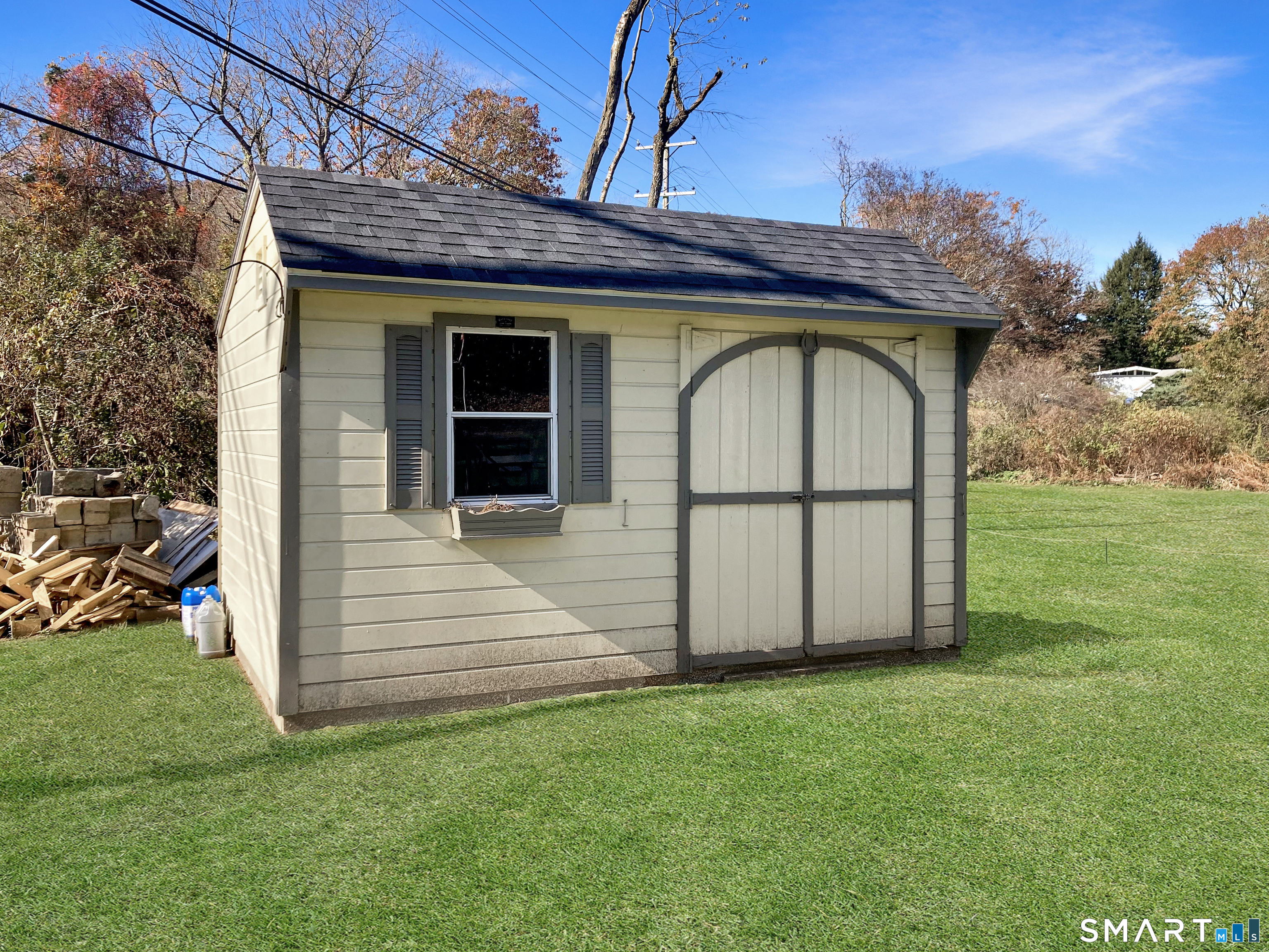 6 Schwartz Road Bozrah CT 06334