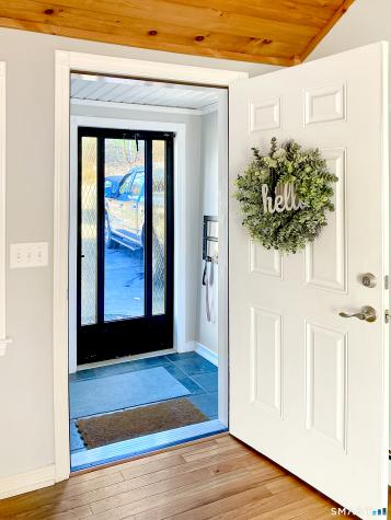 6 Schwartz Road Bozrah CT 06334