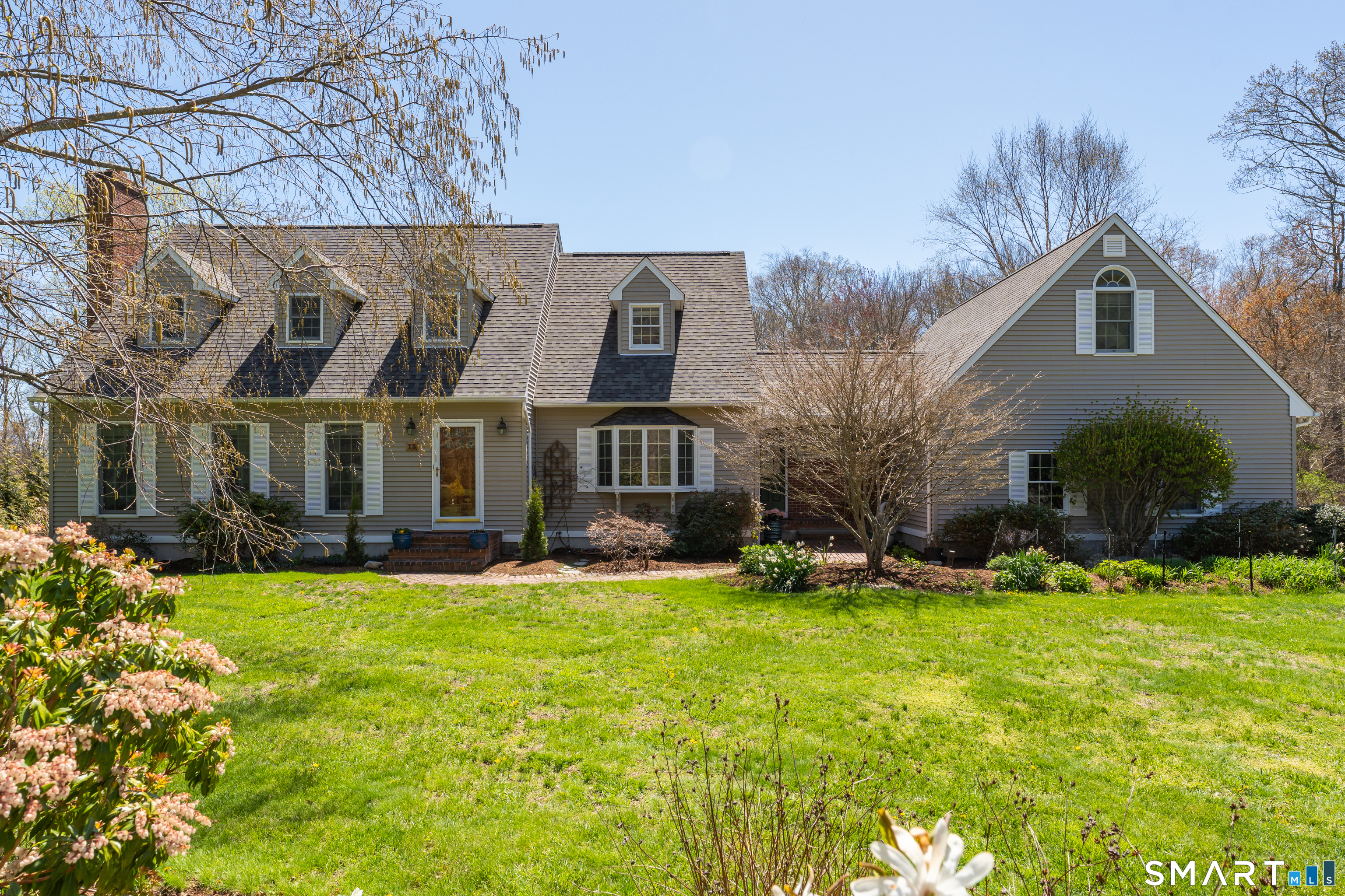 13 Westwood Drive Waterford CT 06385