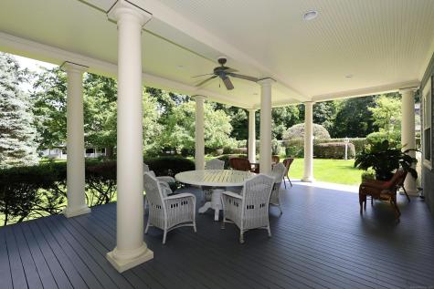 27 Country Club Road Ridgefield CT 06877