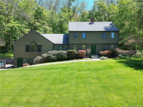 378 Luther Drive Southbury CT 06488