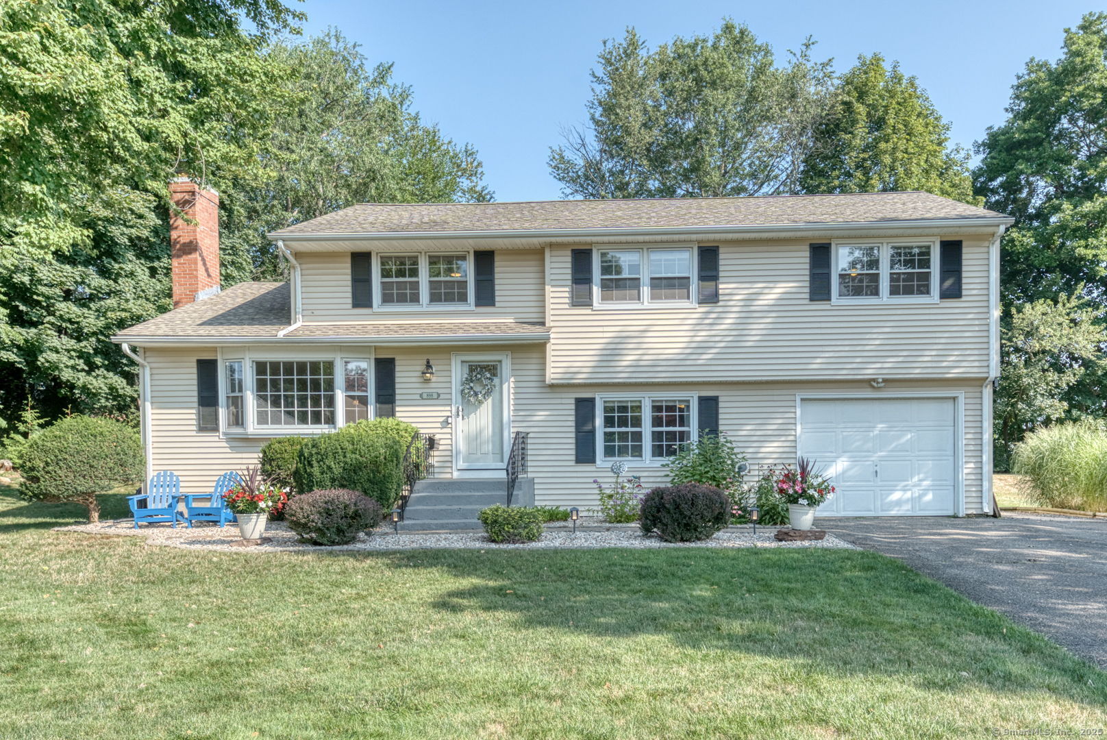 898 Cloverdale Circle Wethersfield CT 06109